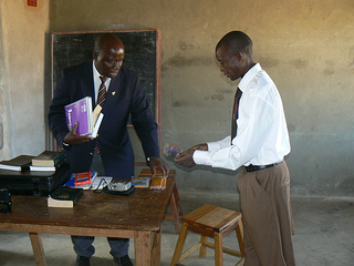 The church in Malawi reaches out to prisoners.