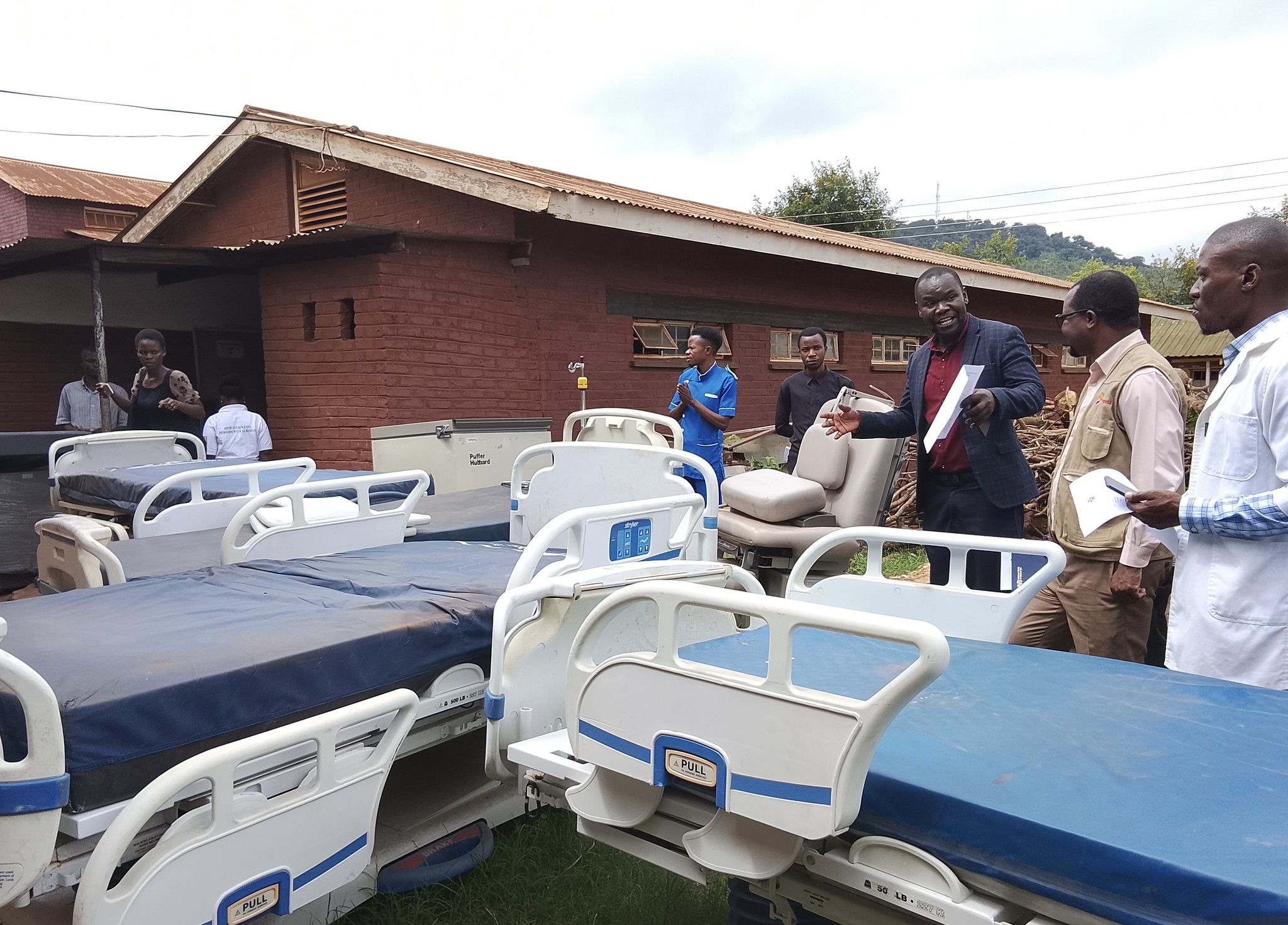 MEDICAL EQUIPMENT TO DISTRICT HOSPITAL
